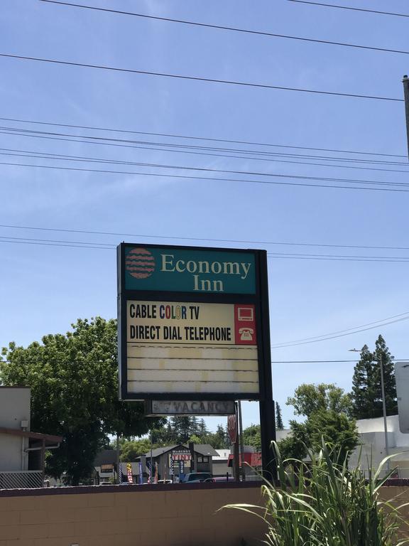 Economy Inn Modesto Exterior photo